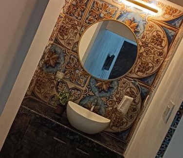 Sinquerim Apartment | White Guest House