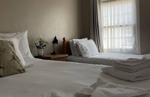 Wiveliscombe Hotel | White Hart Hotel