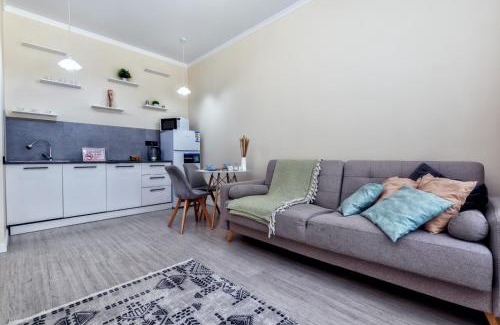 Nur-Sultan Apartment | White Home Жк-Tandau