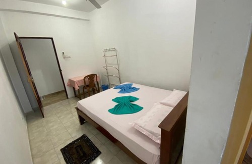 Malabe House | white hotel kothalawala