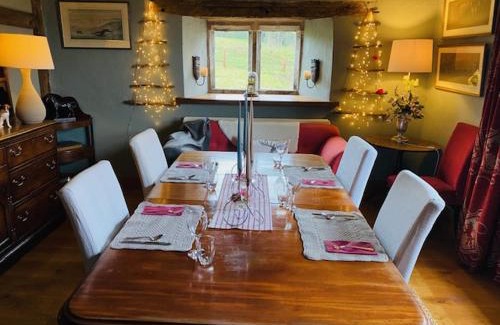 Little Cowarne Bed & Breakfast | White House Farm