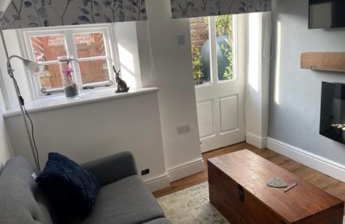 Welton Bed & Breakfast | White House