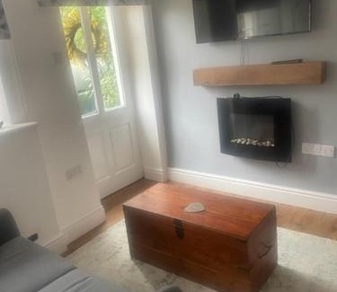 Welton Bed & Breakfast | White House