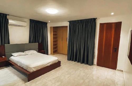 Madina Apartment | White House