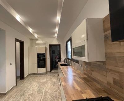 Madina Apartment | White House