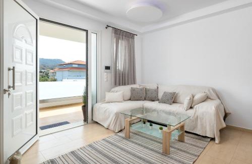 Kremasti Apartment | White House Kokas Luxury Apartments