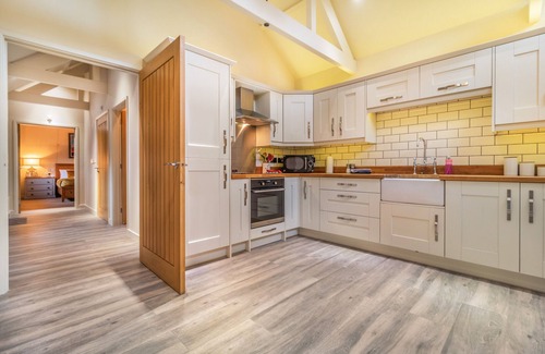 Halesworth House | White House Lodges - Tawny