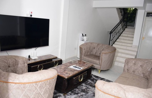 Rongo House | White House Loft unit 1