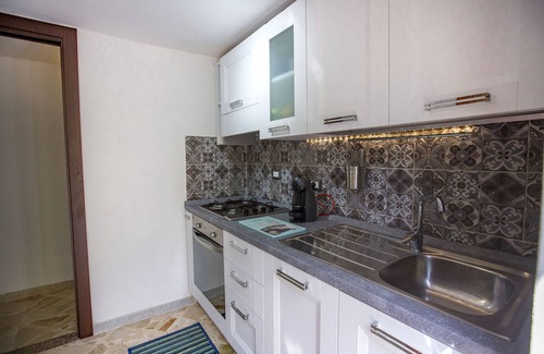 Milianni Apartment | White House "Rais" apartment in villa on the sea near Cefalu '