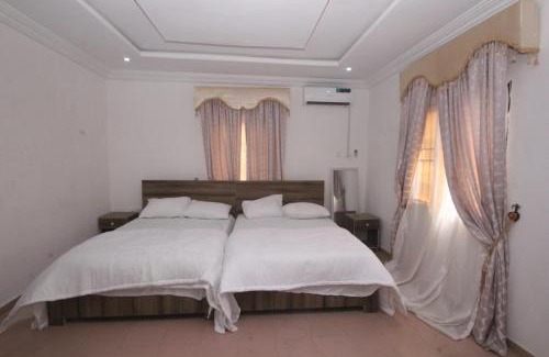 Benin City House | White House Service Apartment