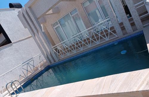 Baku Villa | White House - Stylish Villa with Pool