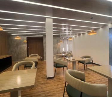 Dambulla Hotel | White Land City Hotel