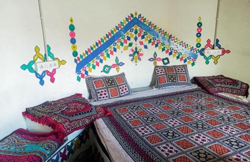 Bhuj Hotel | White Land Villagestay