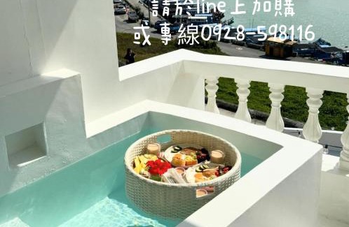 Eluan House | White&Light B&B