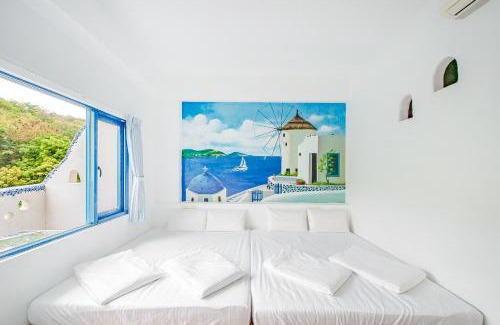 Liuqiu House | White Lighthouse