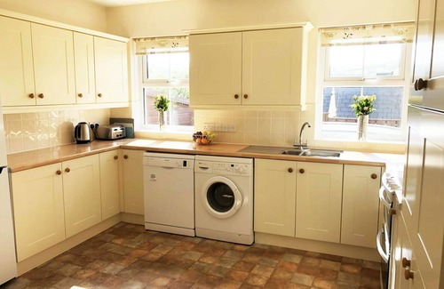 Aberporth Cottage | White Lion, Aberporth