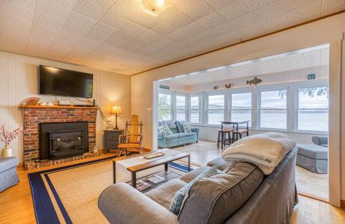 Greenville Junction House | White Lobster Cottage