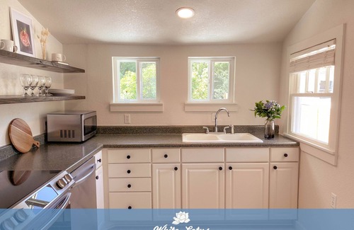 Gulfport House | White Lotus-Serene, Stylish, Relaxing-New!