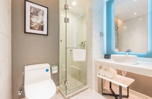 Pudong Hotel | White Magnolia Hotel Pudong AirportStore