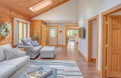Sugar Hill House | White Mountain Retreat in Sugar Hill- updated home