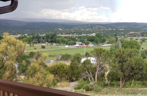 Springerville Apartment | White Mountain Retreat with Private Hot Tub