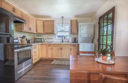 Haverhill House | White Oak Cabin