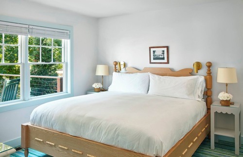 Shelter Island Heights Hotel | White Oak Cottage | The Pridwin Hotel and Cottages