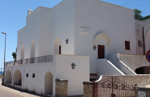Porto Tricase House | White on the Sea