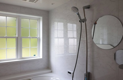 Oiwake House | White Palace | Britishstyle villa nestled in the / Kitasakugun Nagano