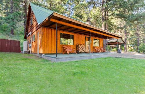 Naches House | White Pass Log Cabin Luxury Retreat