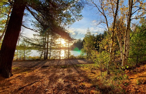 Washagami Cabin | White Pine Cabin at Pine Falls Lodge