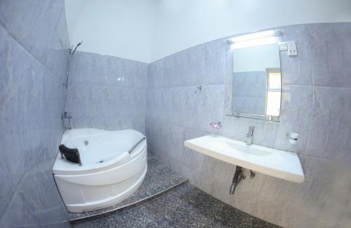 Nattandiya Hotel | White Rose Beach Resort