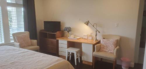 White Rock Bed & Breakfast | White Rose House