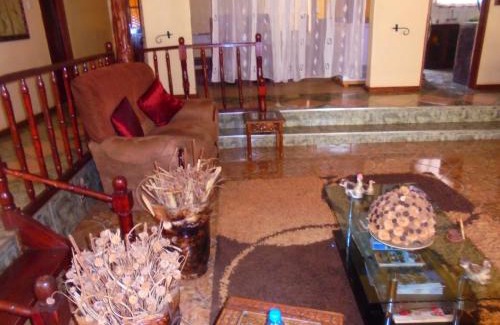 Livingstone Cabin | White Rose Lodge