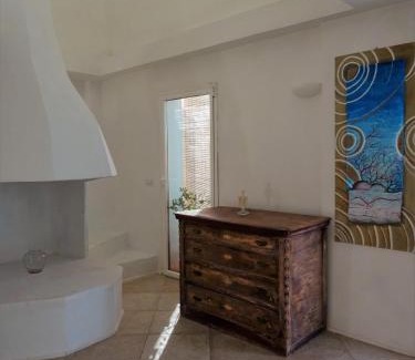 San Pantaleo Apartment | WHITE - San Pantaleo