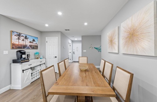 Navarre House | White Sands Haven - Spacious Retreat in Navarre, Florida.