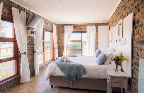 Van Dyks Bay Bed & Breakfast | White Shark Guest House