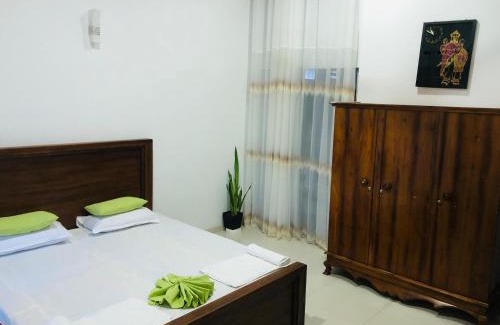Wellawaya House | White Square Home-stay