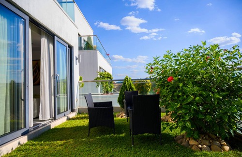 Remera Apartment | White Stone Apartments Nyarutarama