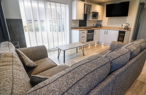 Roosebeck Cottage | WHITE STONES, pet friendly, country holiday cottage in Roose