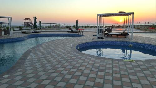 Al Wusta Governorate Resort | White Sugar Dunes Resort
