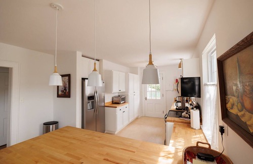 White Sulphur Springs House | White Sulphur Springs Downtown Home