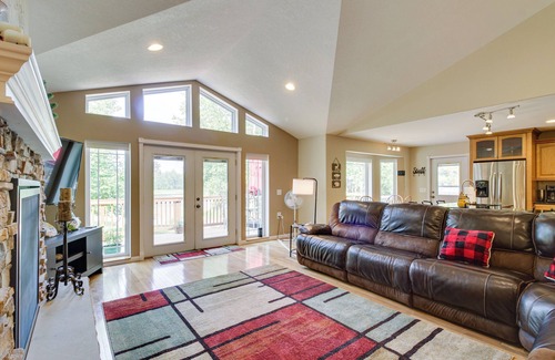 Bigfork House | White Swan Lake Home Near Hiking & Snowmobiling!