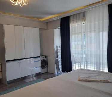 Constanta Apartment | White Tower Mamaia Residences