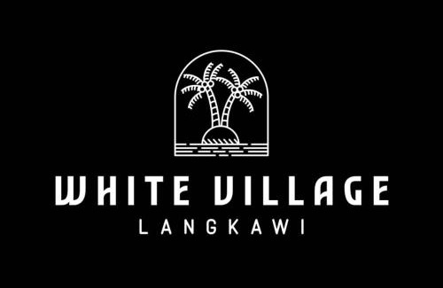 Kampung Kedawang Hotel | White Village Pool Chalet