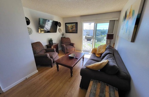 Port Hueneme Condo | White water views Beach Front Condo - Steps to the beach - Monthly rate Discount