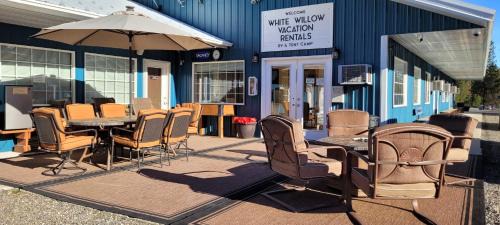 Fruitland Hotel | White Willow Motel
