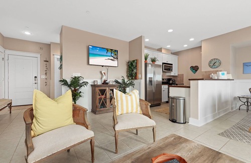 Red Fish Cove Condo | Whitecaps -Beach Front-Front Row- Next to Beach Club