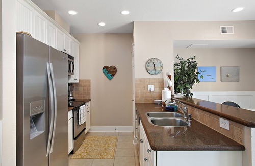 Red Fish Cove Condo | Whitecaps -Beach Front-Front Row- Next to Beach Club