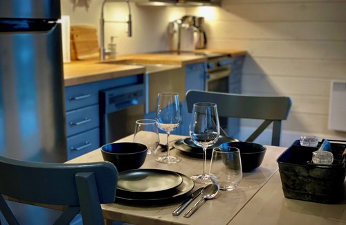 Lower LaHave House | Whitecaps Cabana for Couples